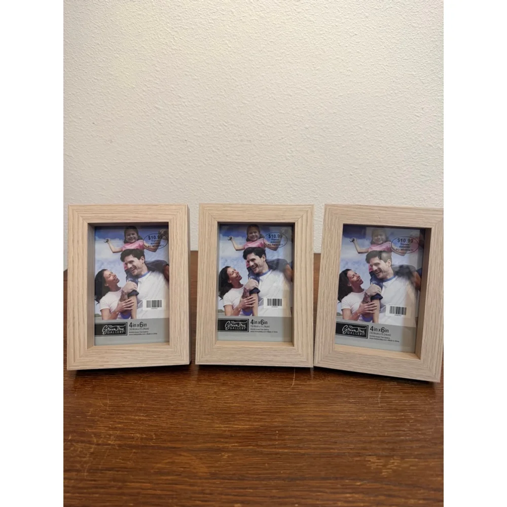 Set of 3 Green Tree Gallery 4x6 Picture Frames Natural Wood Look Tabletop Glass